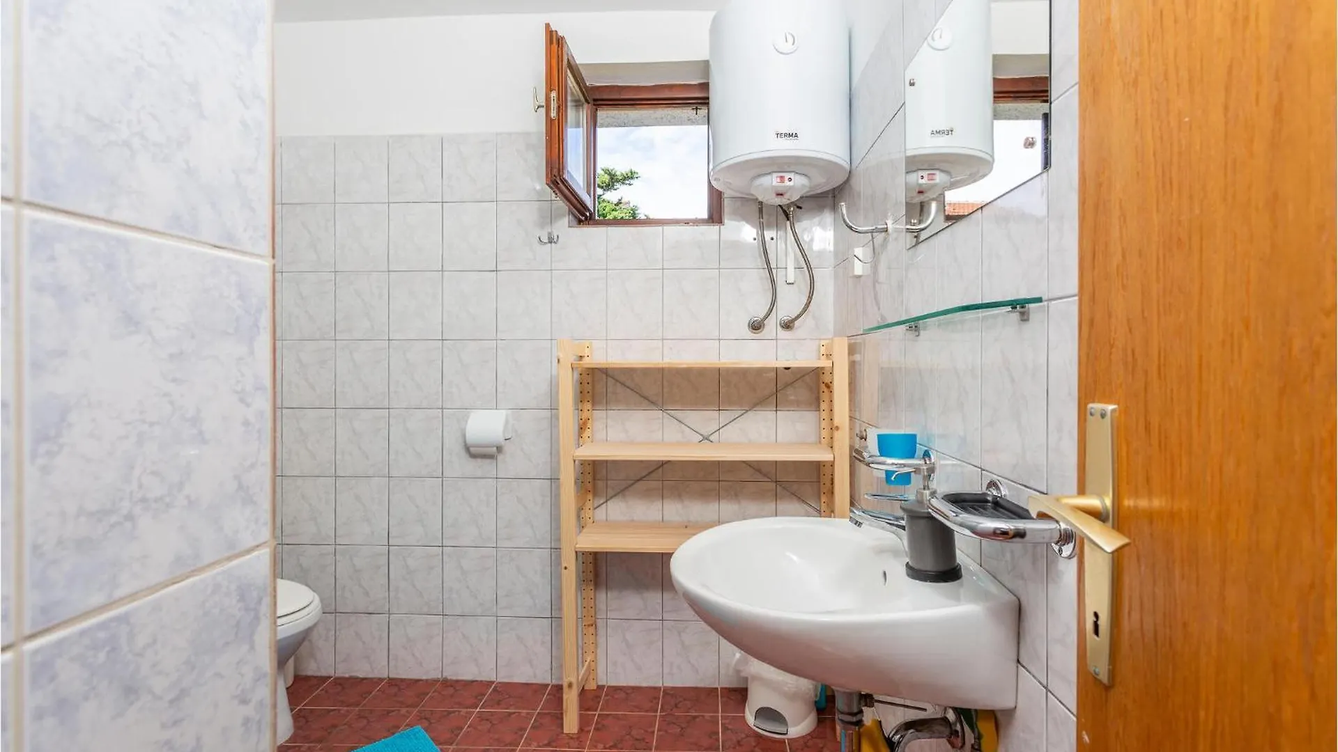 Nice Apartment In Pinezici With Wifi