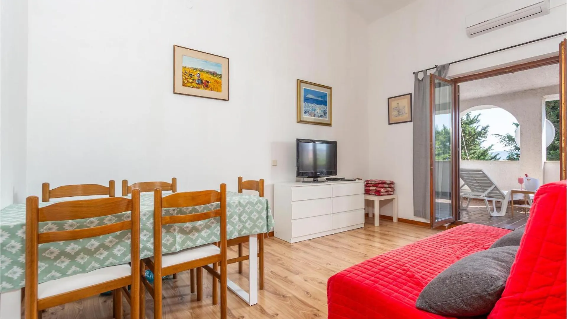 Nice Apartment In Pinezici With Wifi  Pinezici (Krk)