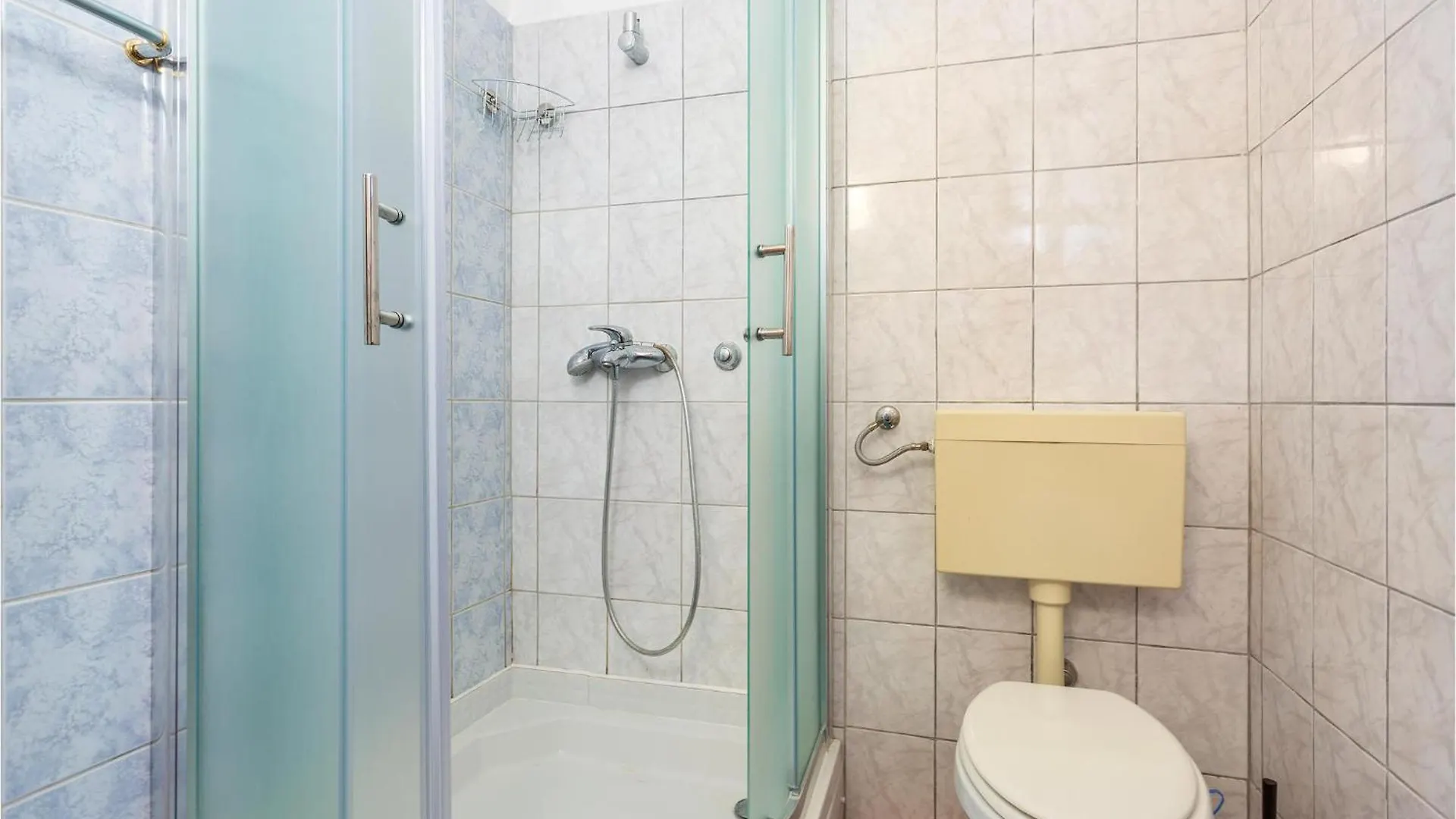 Nice Apartment In Pinezici With Wifi 0*, Pinezici (Krk) Croatia